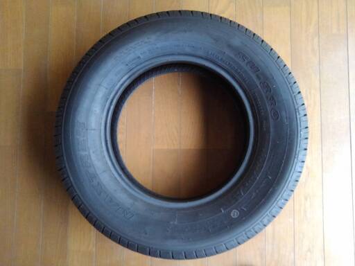 【期間限定さらに大幅値下げ】未使用　MAXTREK　SU-830　165/80R13 83T　夏タイヤ　4本　送料込み!!
