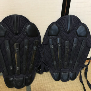 薙刀スネ当て