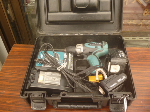 【中古ランクB】マキタ充電式ドライバドリルDF445D（Z）