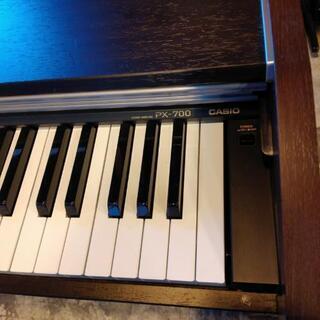 【No.111】電子ピアノ エレクトーン CASIO PX-700 Priviaの画像