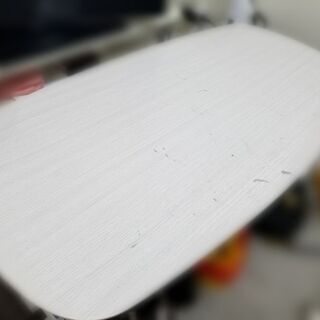 【無料】テーブルお譲りします。の画像