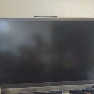 シャープ　AQUOS　５２インチ