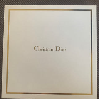 クリスチャンディオール　ハンカチ2枚　箱ありの画像