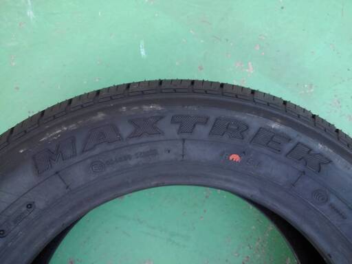 【期間限定さらに大幅値下げ】未使用　MAXTREK　SU-810　165/70R14 81T　夏タイヤ　4本　送料込!!