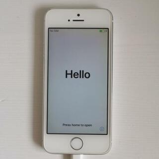 海外版 iPhone 5s Silver 32 GB SIMフリ...