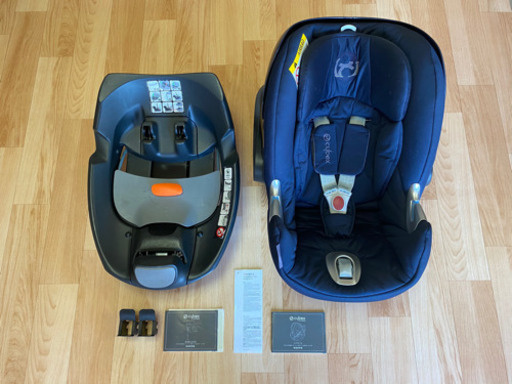 サイベックス　エイトンQとISOFIXベースセット