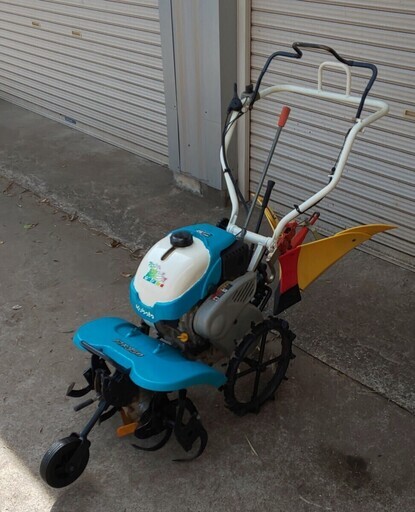 鹿児島発　クボタ　3馬力　ガソリンエンジン管理機（ミニ耕うん機）FTR350　　一軸正逆ロータリー培土器付き