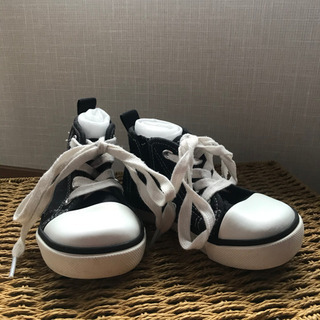 プティマインのコンバース風ハイカットスニーカー♪