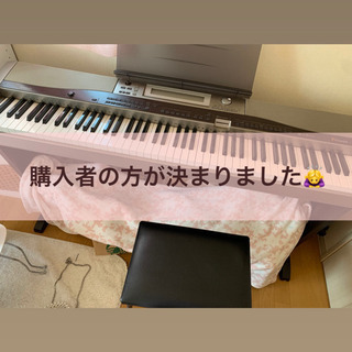 電子ピアノ