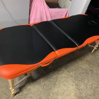 美品！ 折り畳み マッサージベッド コンパクト リクライニング機...