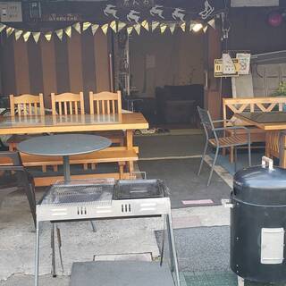 屋根付き全天候型!!田園風景をのぞむ隠れ家古民家の離れ屋で気軽にプライベートBBQ！Go!!の画像