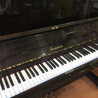 中古ピアノ　ディアパソン132TW 木目の画像
