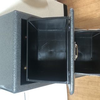 ダルトンのゴミ箱