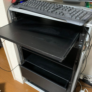お譲り先決まりました❗️FURMAN パソコンデスク　楽器