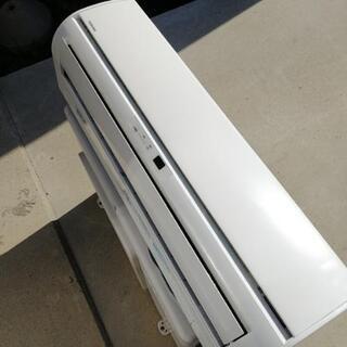 東芝 ルームエアコン 100V 2.2kw 中古 売りますの画像