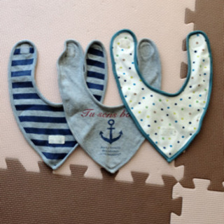 スタイ　エプロンの画像