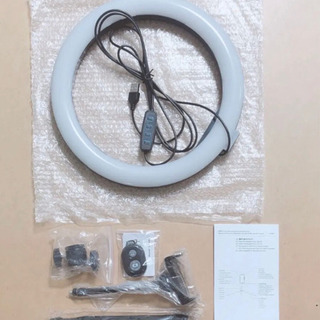 LEDリングライト 三脚スマホ撮影の画像