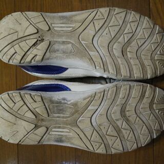 25.5㎝スニーカータイプ安全靴「UNION 76 Lubricants」の画像