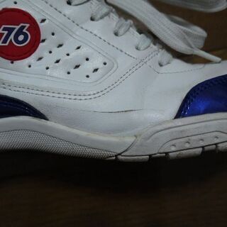 25.5㎝スニーカータイプ安全靴「UNION 76 Lubricants」の画像