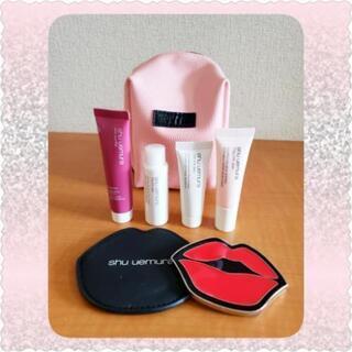 ☆新品未使用！！シュウウエムラ 美容セット ポーチ付き☆