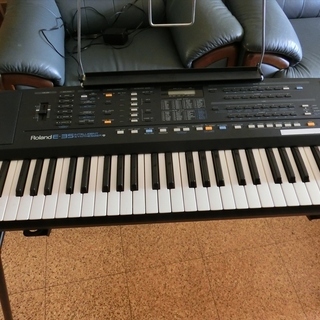 Roland E-35 シンセサイザー 