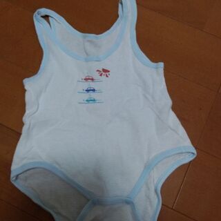 子供半袖ロンパース型アンダーウェア（サイズ60と50）の画像