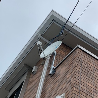 大阪格安地域密着！UHF,BSアンテナの設置、アンテナの撤去工事承ります♪ - 地元のお店
