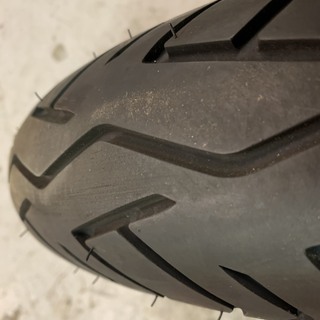 ヤマハ　RZ250R　リアホイール　タイヤ　バリ山　ＢＡＴＴＬＡＸ　ＢＴ45Ｒ　120/80　18Ｍ/Ｃ　29L　RZ350R　29K　札幌発の画像