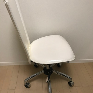 キャスター付きデスクチェア差し上げますの画像