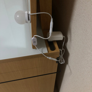 ドレッサー / 化粧台 / 女優ライト / 値段交渉受け付けますの画像
