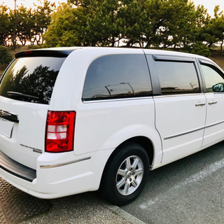 グランドボイジャー/白ホワイト 車検令和3年の画像