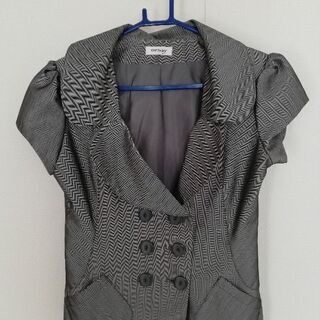 【値下げ】おしゃれなブラウスっぽいもの