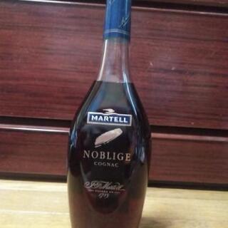 MARTELLブランデー未開封品の画像