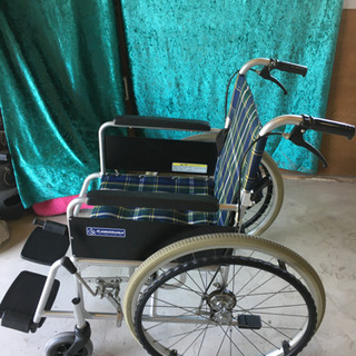 カワムラサイクル　スチール製介助用車椅子　車いすの画像