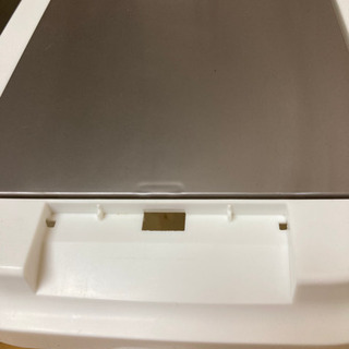 ニトリ ゴミ箱　ジャンク品　無料で差し上げますの画像