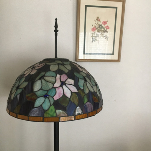 【ステンドグラス❣️スタンドランプ】おしゃれ3灯アンティーク風