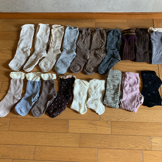 新品未使用品がほとんど2足のみ1回使用お洒落で可愛い靴下