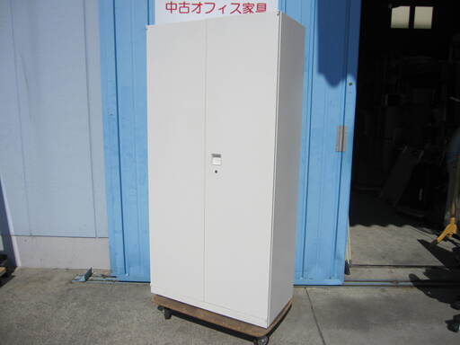 両開き書庫　ロッカー　オカムラ製レクトライン　ホワイト　4B317Y ZA75