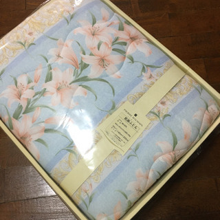 新品国産 肌がけ布団 ピエールバルマン