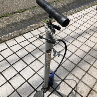 自転車の空気入れ　ジャンク　米式英式