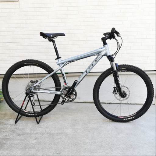 GT Avalanche Expert  アバランチェ　エキスパート