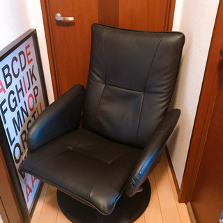 【美品】本革リクライニング回転チェア