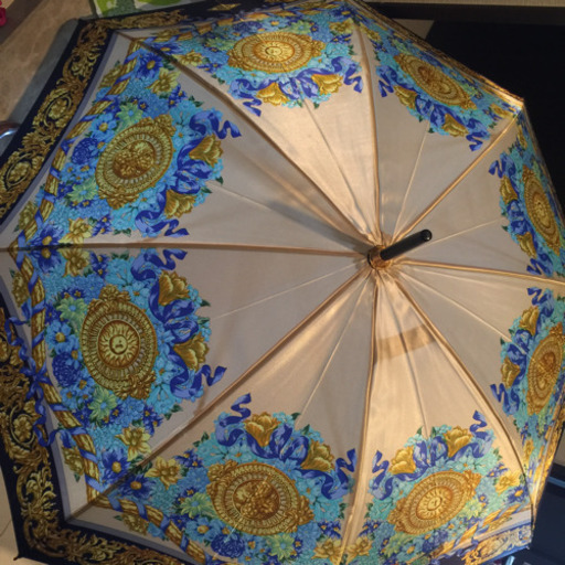 ヴェルサーチ 長傘 レディース  水色 ゴールド ブルー ゴージャス ブランド