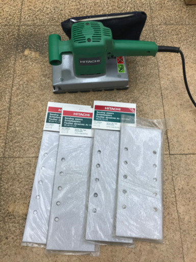 オービタルサンダー　サンドペーパ付き