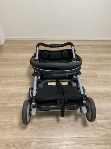 Graco (グレコ) 二人乗りベビーカー ルームフォーツー (Room for 2) BK [親用トレイ & 下カゴ & 子供用トレ