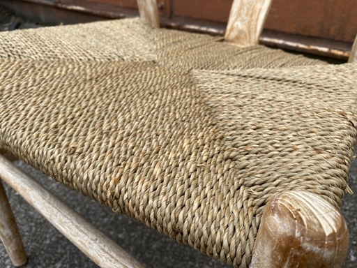 新品 未使用品 チェア ホワイト系 エイジング加工 Yバックチェア 輸入品 中古品①