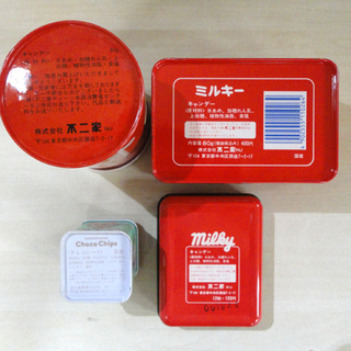 レトロ ミルキー缶＆Dr.SLUMP缶 4個セット 不二家 森永 チョコ缶 当時物 ブリキ缶 ☆ PayPay(ペイペイ)決済可能 ☆ 札幌市 白石区 東札幌 ☆ アウトレットモノハウスの画像