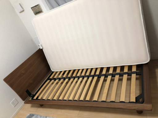 無印良品　セミダブルベッド　ウォールナット(6/21まで)