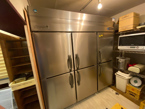 ホシザキ　業務用冷蔵庫　6枚扉