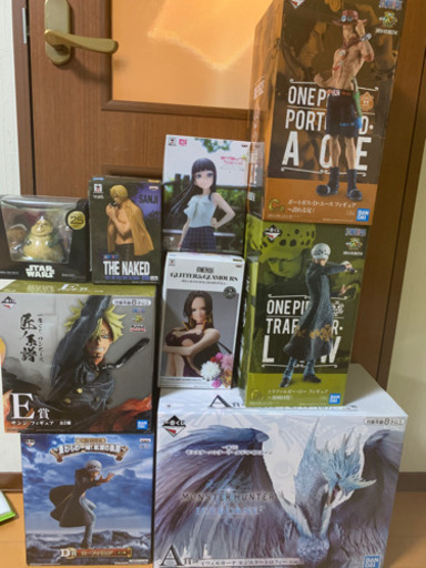 完売。フィギュア全て未開封です。